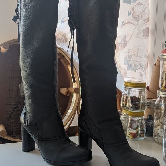 Vic Matiē black leather boot - Picture 1 of 5